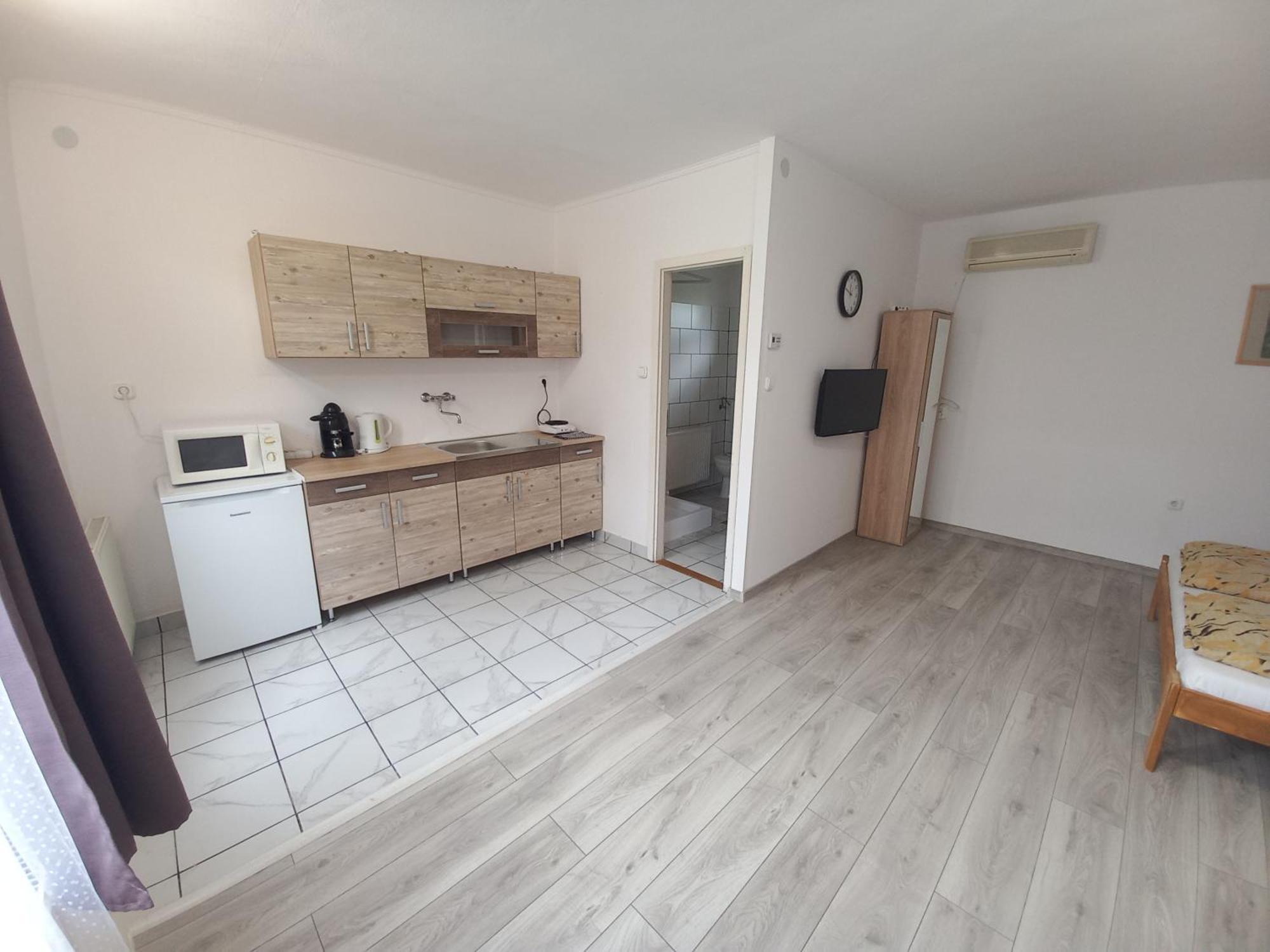 Julia Vendeghaz Apartment Sarospatak Ngoại thất bức ảnh